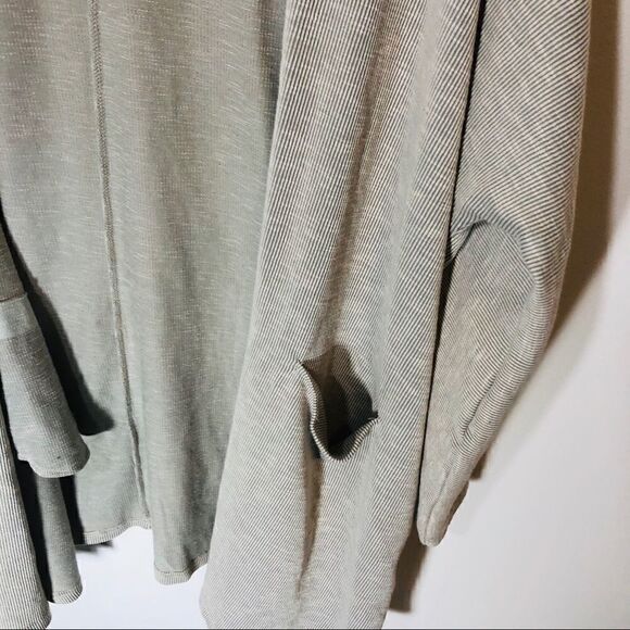 DONNI Ribbed Sweater Coat  - Picture 4 of 7